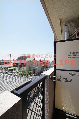 ユウメイトビル【キャッシュバック対象物件】のバルコニー|バルコニーがあります