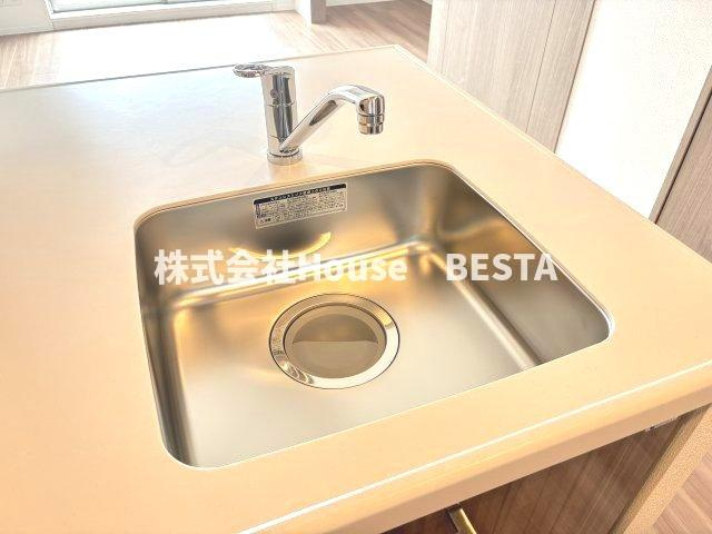 ソルテラス神戸栄町通のキッチン