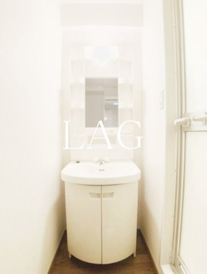 【独立洗面台】 | オクト・フラッツ・Ｋ | 独立洗面台です。