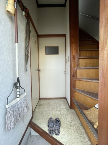 見付事務所の内装