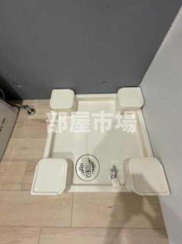 チャルテ入谷の玄関|洗濯機置場