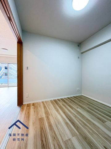 ルネッサンス21春日ザパークの洋室