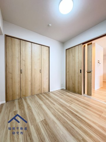 ルネッサンス21春日ザパークの洋室