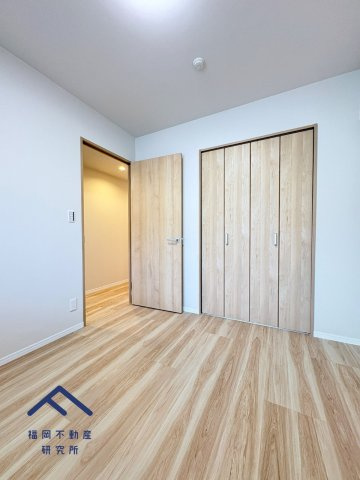 ルネッサンス21春日ザパークの洋室