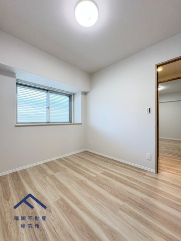 ルネッサンス21春日ザパークの洋室