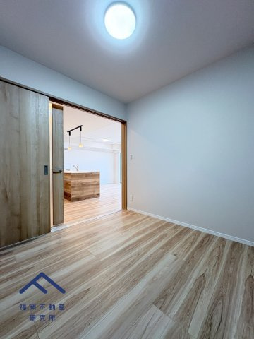 ルネッサンス21春日ザパークの洋室