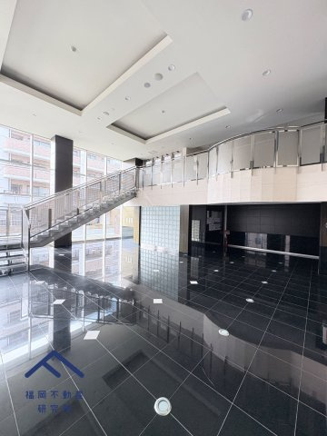 ルネッサンス21春日ザパークのエントランス