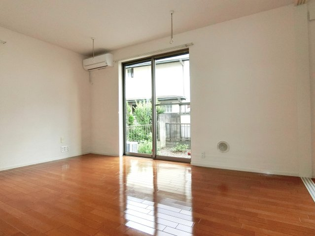 【寝室】 | プラネット