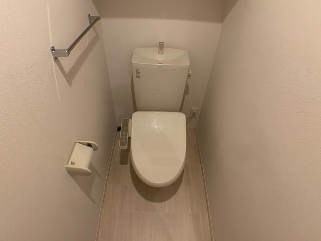 温水洗浄暖房便座ついてます♪