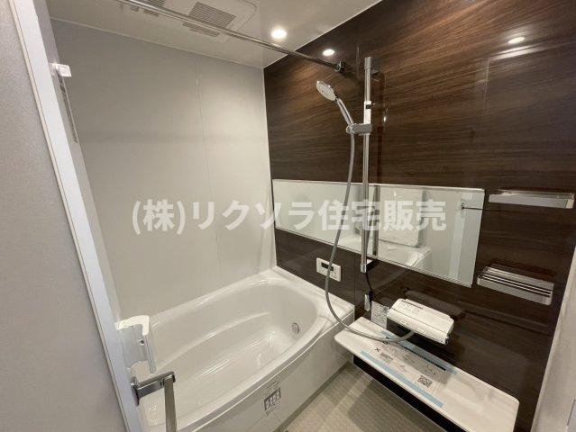 緑が丘1丁目　中古一戸建ての浴室|浴室乾燥機付き
■物件内覧・資金計画相談・住宅ローン相談、リフォーム相談、お問合せ受付中■
※当日・翌日のご内覧、ご相談はお電話でのお問合せがスムーズです！