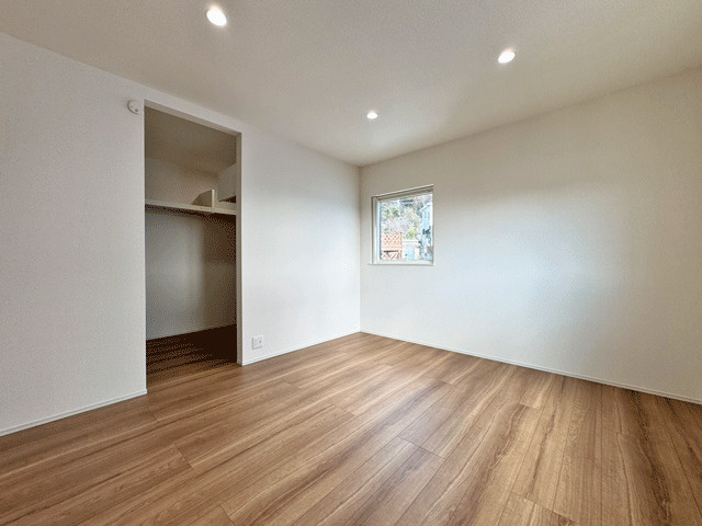 【オリジナルが詰まった築浅の家】太白区八木山南1丁目の洋室