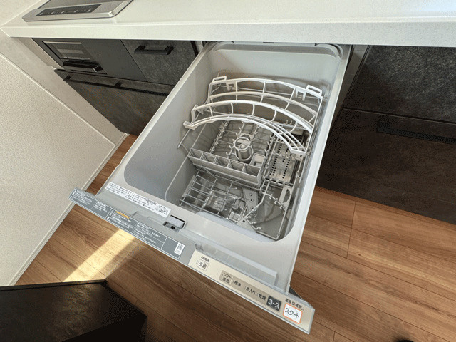 【オリジナルが詰まった築浅の家】太白区八木山南1丁目のキッチン