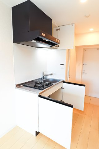 サヴォイレトワールセレステ　7階のキッチン|別号室のものです。現状優先になります。