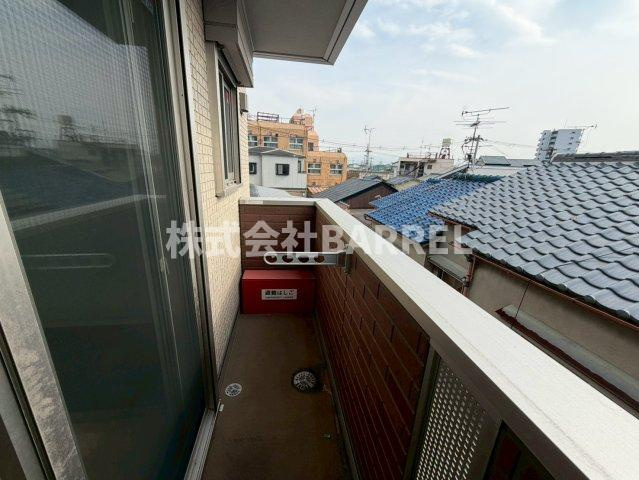 グランデュール森小路のバルコニー
