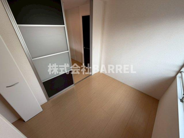 グランデュール森小路の寝室