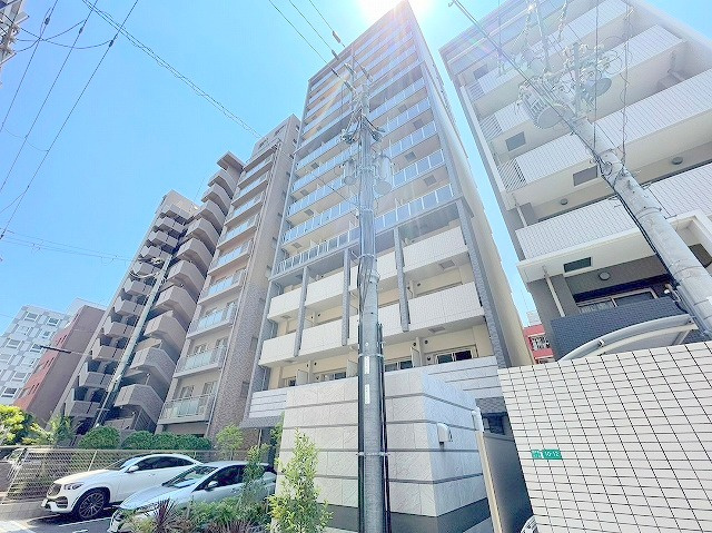 プランドール新大阪の外観