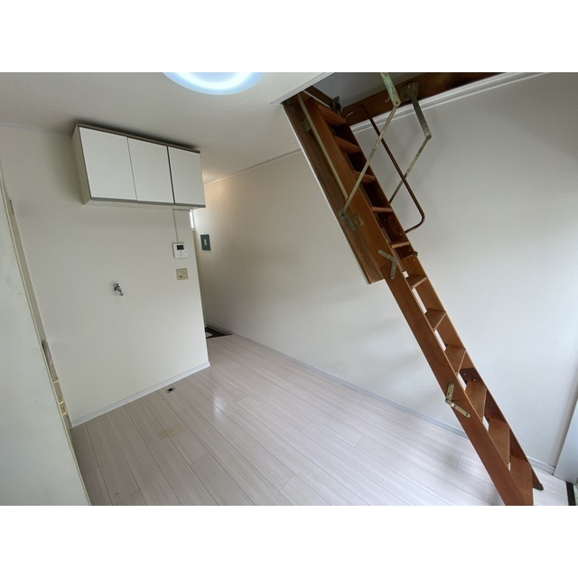 グリーンハイツⅢの居間・リビング|居間です