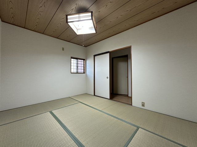 明石市二見町福里戸建の和室