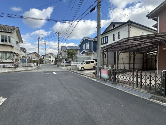 明石市二見町福里戸建の前面道路含む現地写真