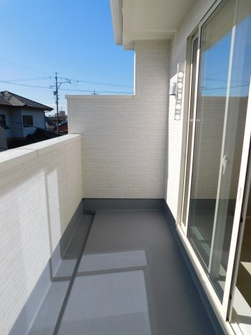西春日井郡豊山町大字豊場字新田町の新築一戸建のバルコニー|◇バルコニー◇　　南面で陽当り良好なワイドバルコニー♪