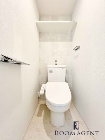 エスリード栄 THE PARKのトイレ