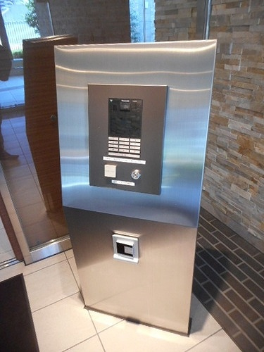 ブランズ三国ステーションレジデンスのその他|オートロック　※前回募集時／２０２３年７月の写真