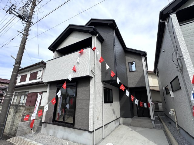 流山市鰭ケ崎新築戸建【鰭ケ崎小学校：9分】の外観|1号棟外観・完成済み内覧可能です！