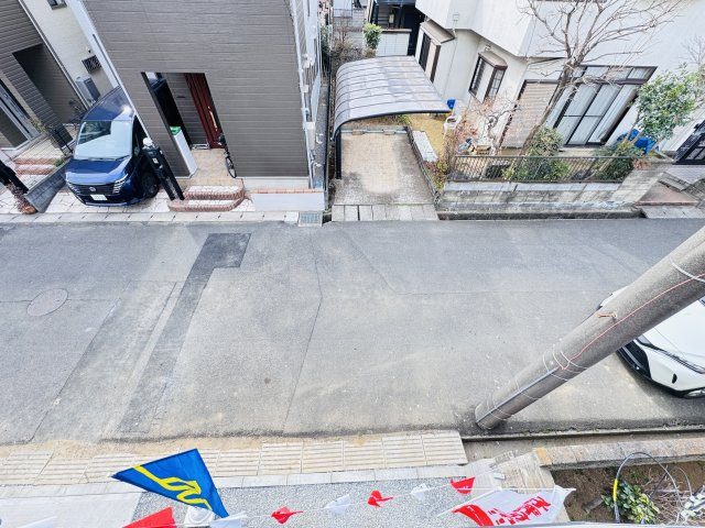 流山市鰭ケ崎新築戸建【鰭ケ崎小学校：9分】の展望|バルコニーより道路側眺望・南道路で日当たり良好♪