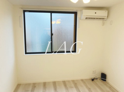 【居間・リビング】 | アザーレ・パッシオ平和台 | 洋室のお部屋です。