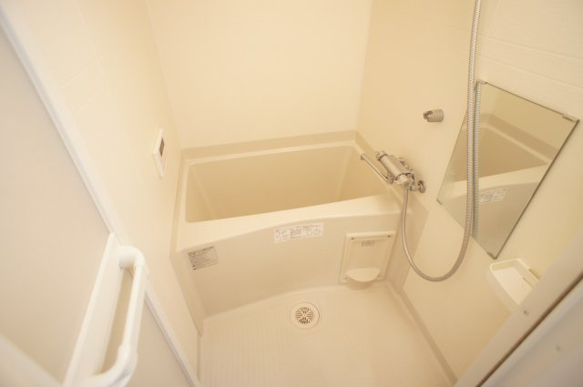 アルファシオリエンソ　11階の浴室|別号室のものになります。現状優先。