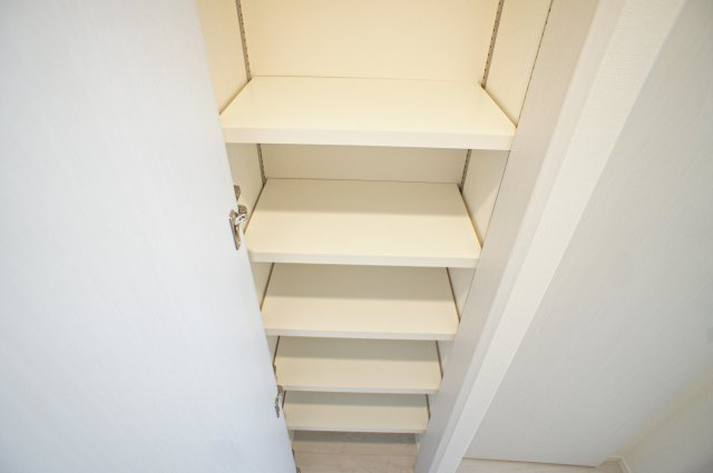 アルファシオリエンソ　11階の収納|別号室のものになります。現状優先。