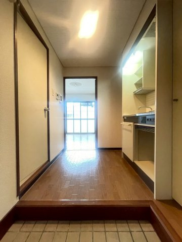 コーポ旗塚の玄関