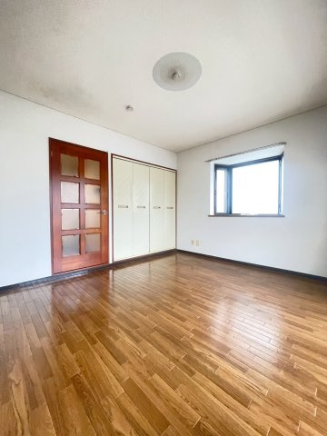 コーポ旗塚の居間・リビング