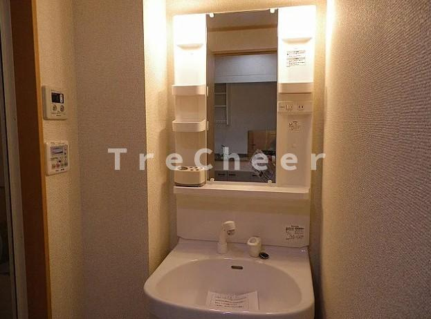 アムールVerite(アムールヴェリテ)の洗面所