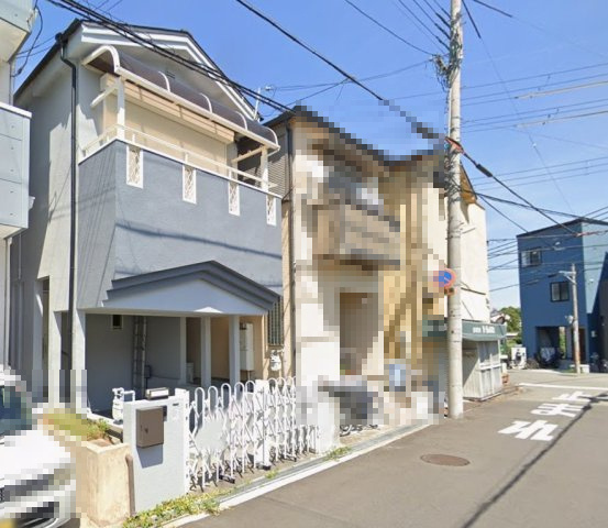 豊中市熊野町4丁目の前面道路含む現地写真|前面道路は歩道も整備され、小さなお子様にも安心
