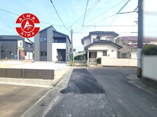 福岡市南区鶴田4丁目第5-3棟（2号棟）の外観|前面道路含む現地の写真です。