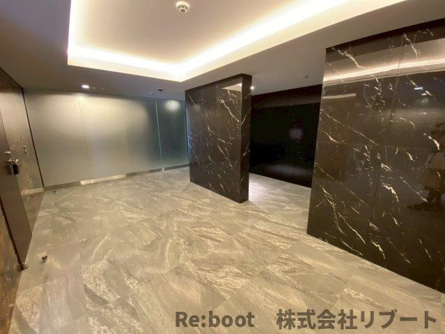 Alivis本八幡のロビー