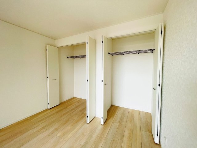 豊田市千足町第6　新築分譲住宅　全4棟　1号棟の収納|豊富な数のクローゼットには、衣類、日用品、家族の思い出まで大切に保管できます♪