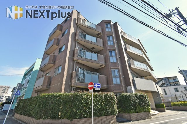 ミオカステーロ大宮の外観