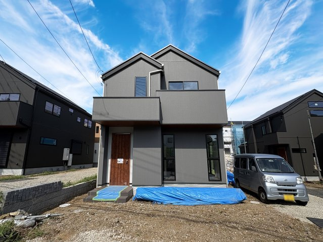 ◆山崎町全８棟開発分譲◆カースペース２台◆３７坪以上◆