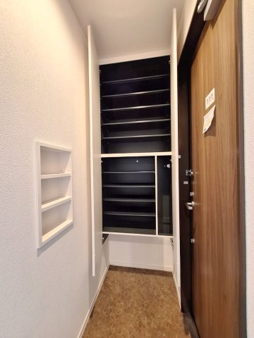 サン・ハピネスの玄関