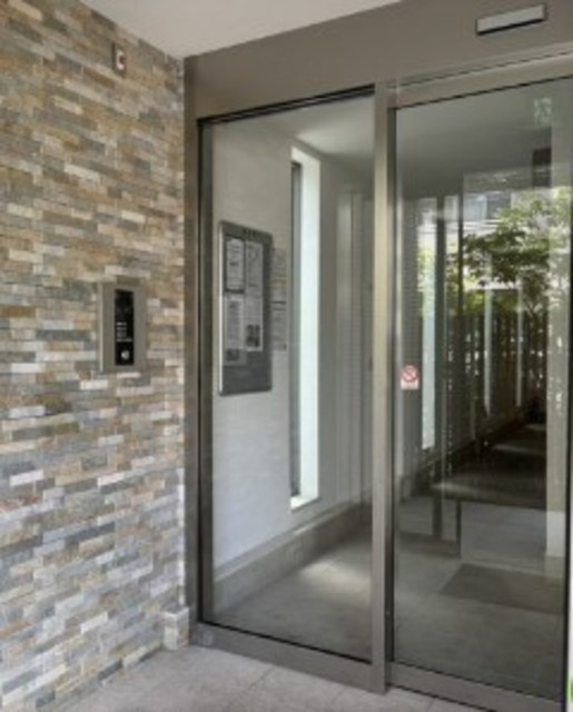 サン・ハピネスのエントランス