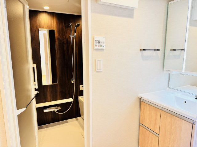 ライオンズマンション南大沢の脱衣所|～清潔感のある脱衣所～