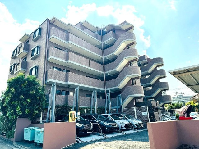 ライオンズマンション南大沢の駐車場|～駐車場空き要事前確認～