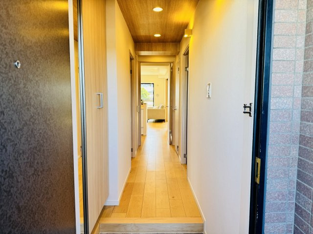 ライオンズマンション南大沢の玄関|～内装フルリノベ済の住戸です～