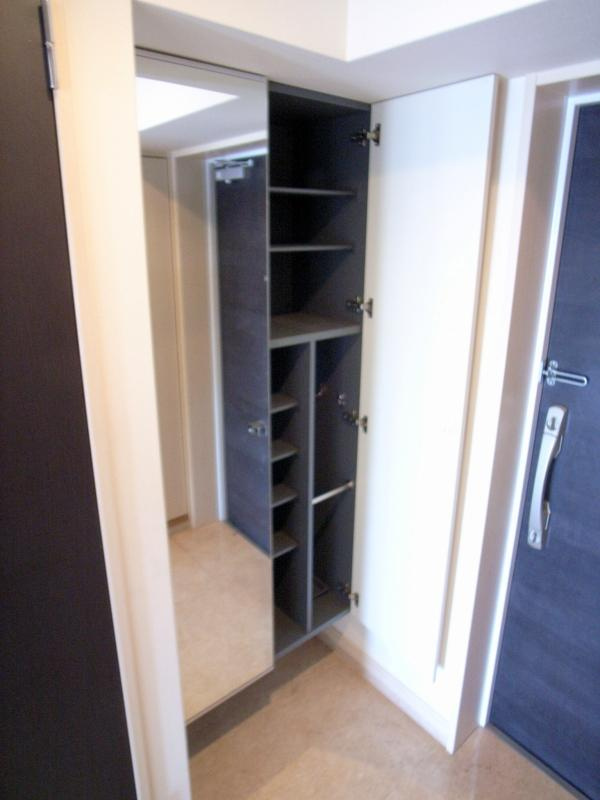 サヴォイフェアリーパーク　5階の収納|別号室のものになります。現状優先。