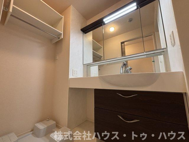 レーヴマニフィック南柏の洗面所
