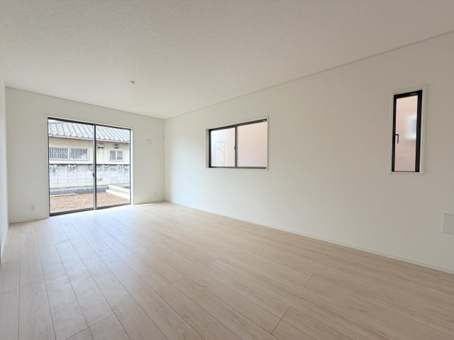 【居間・リビング】 | 本庄市児玉町金屋第7　新築戸建 クレイドルガーデン 全2棟 1号棟