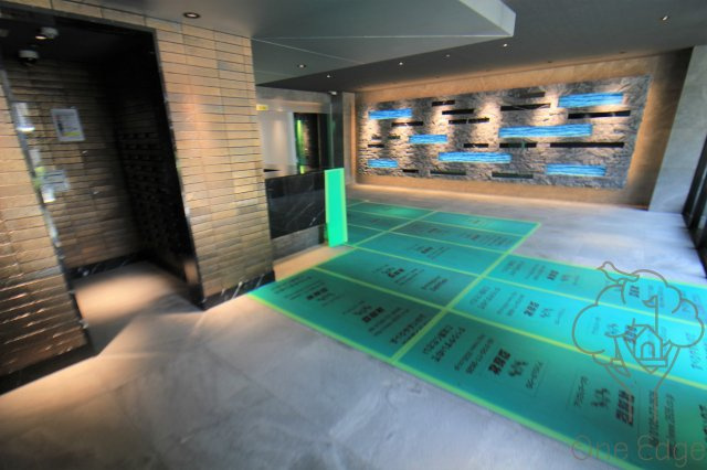S-RESIDENCE三国WESTのロビー