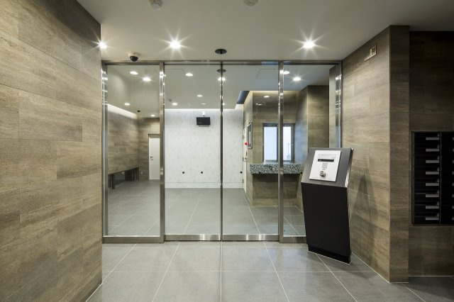 サヴォイ ル・カサブランカ　6階のエントランス